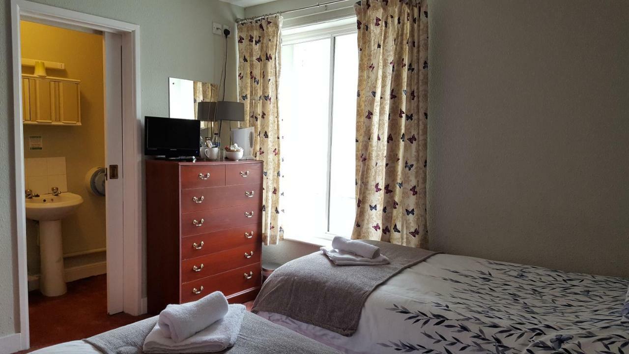 The Bugle Inn Екстер'єр фото